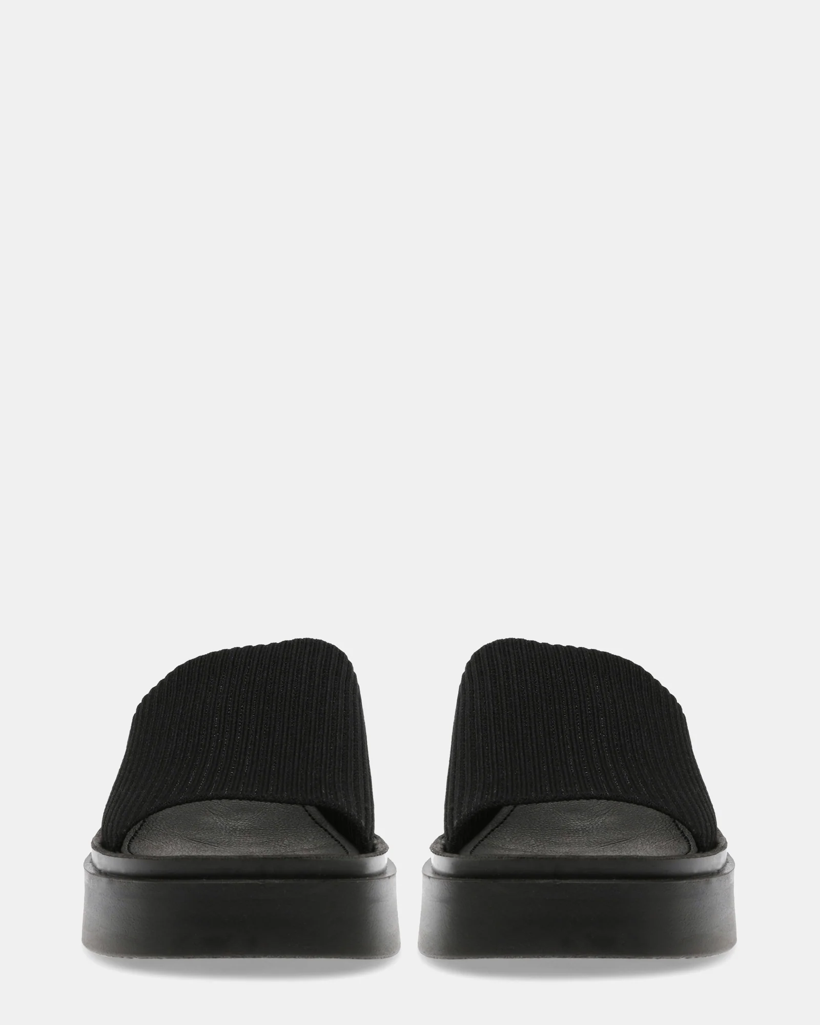 BALANCED BLACK 4 BALANCED BLACK