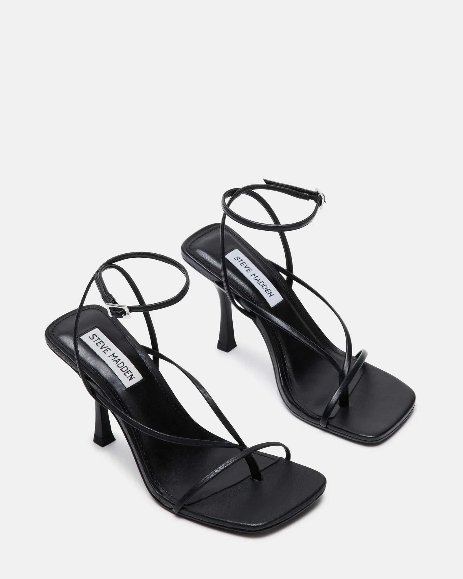 ANNIE BLACK 4 ANNIE BLACK