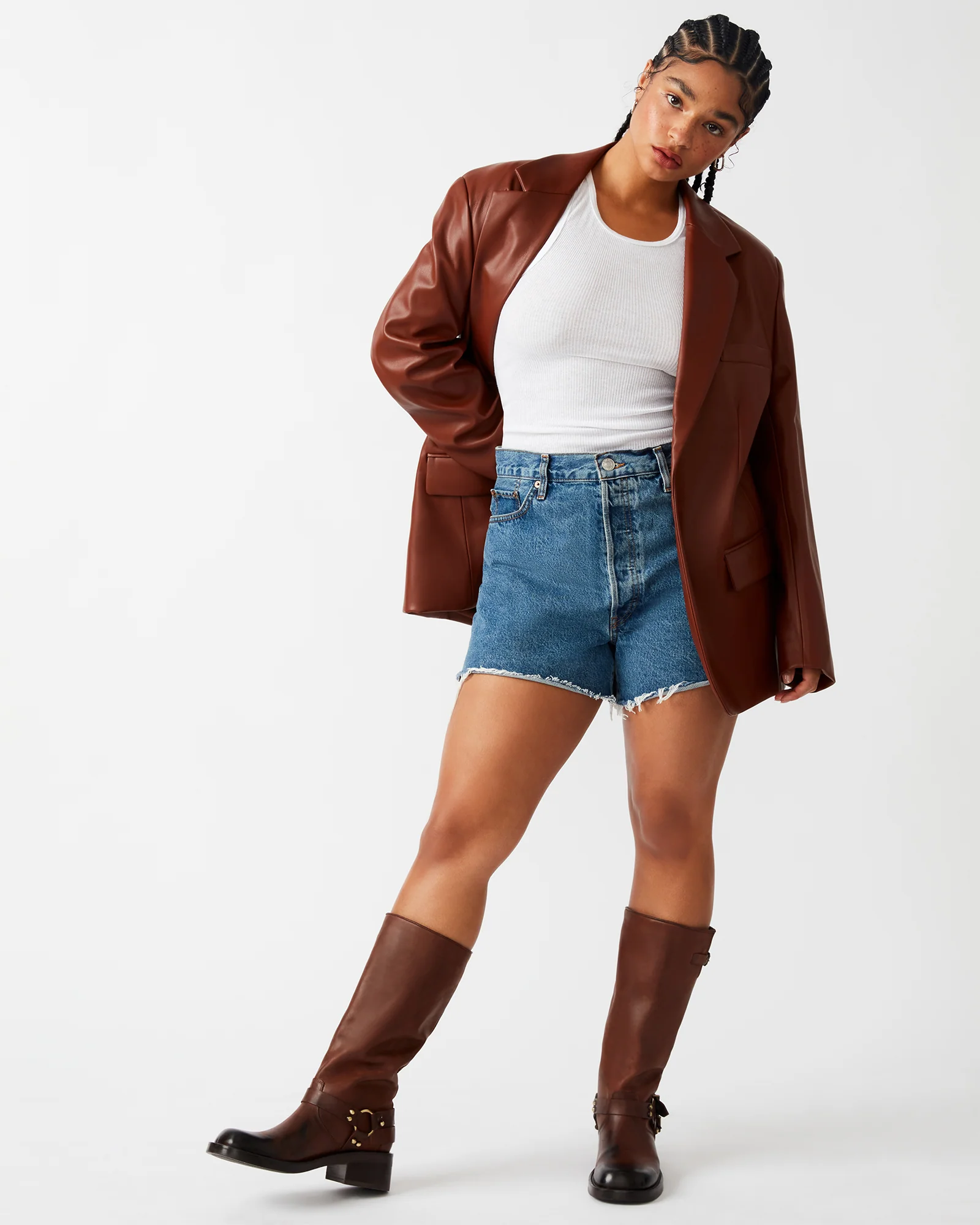 IMAAN FAUX LEATHER BLAZER TAN