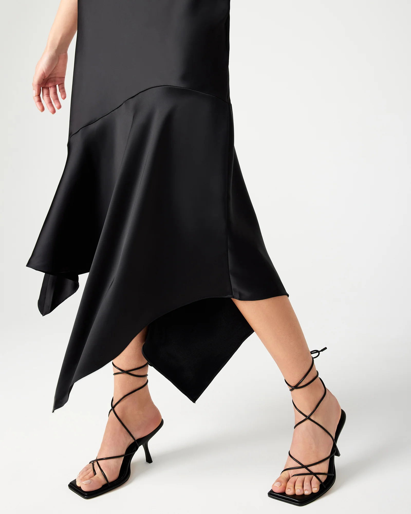 LUCILLE DRESS BLACK 5 LUCILLE DRESS BLACK