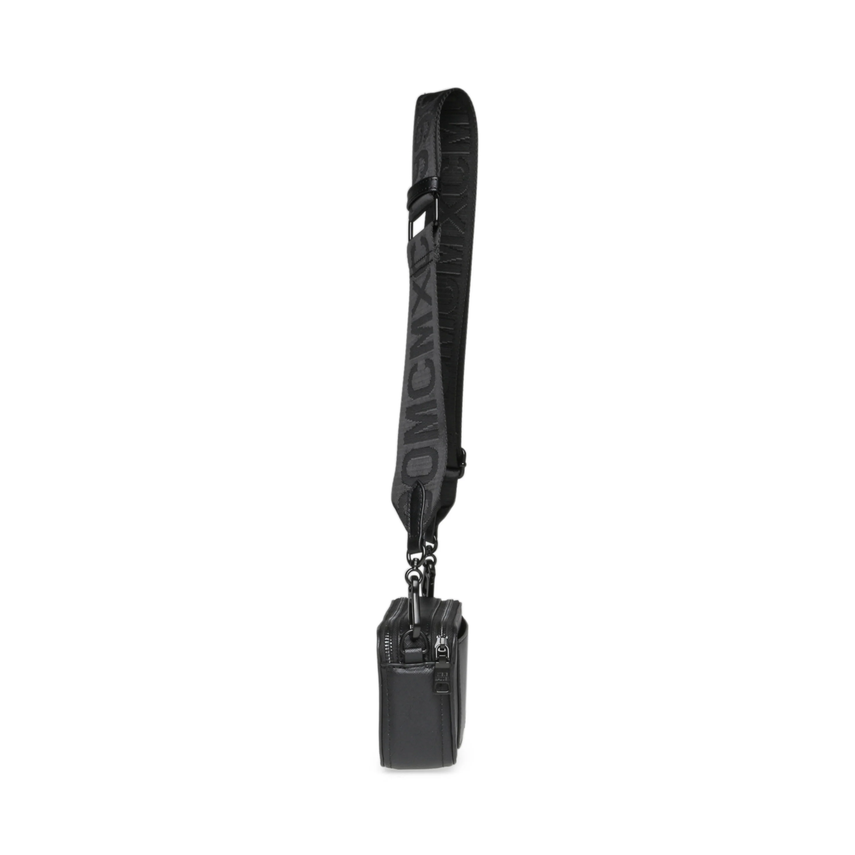 BRISAA BLACK 4 BRISAA BLACK