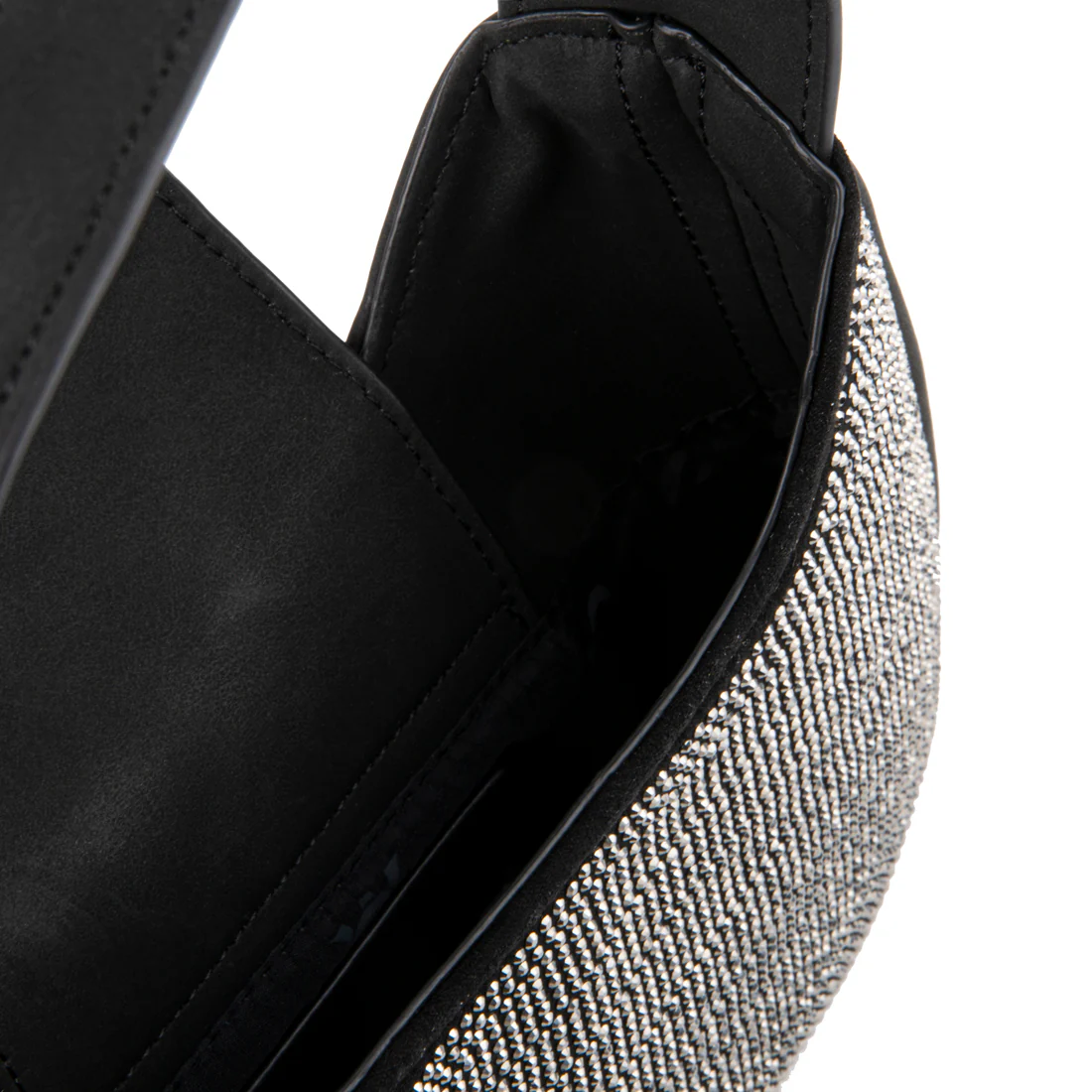 BCARLO-R BLACK 6 BCARLO-R BLACK