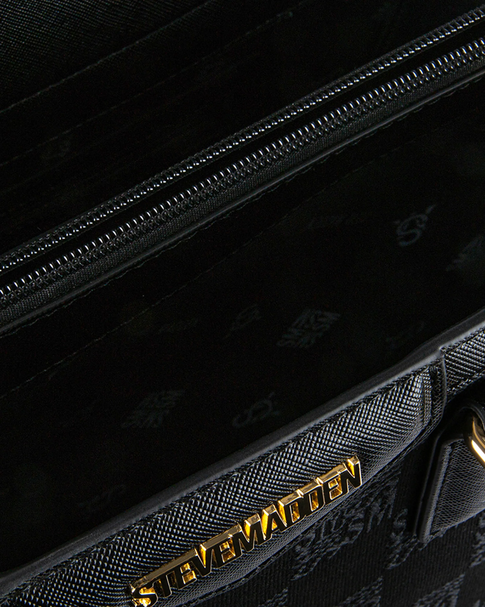BCHRIS BLACK 8 BCHRIS BLACK
