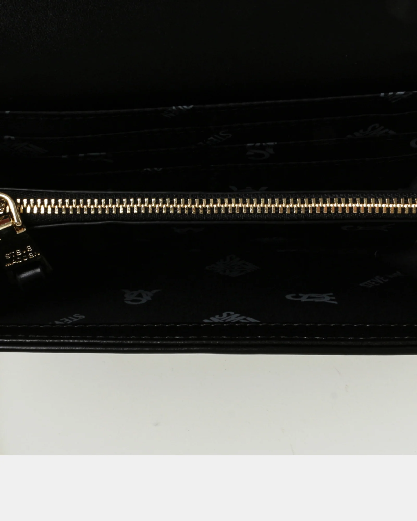 BMERLO BLACK 6 BMERLO BLACK