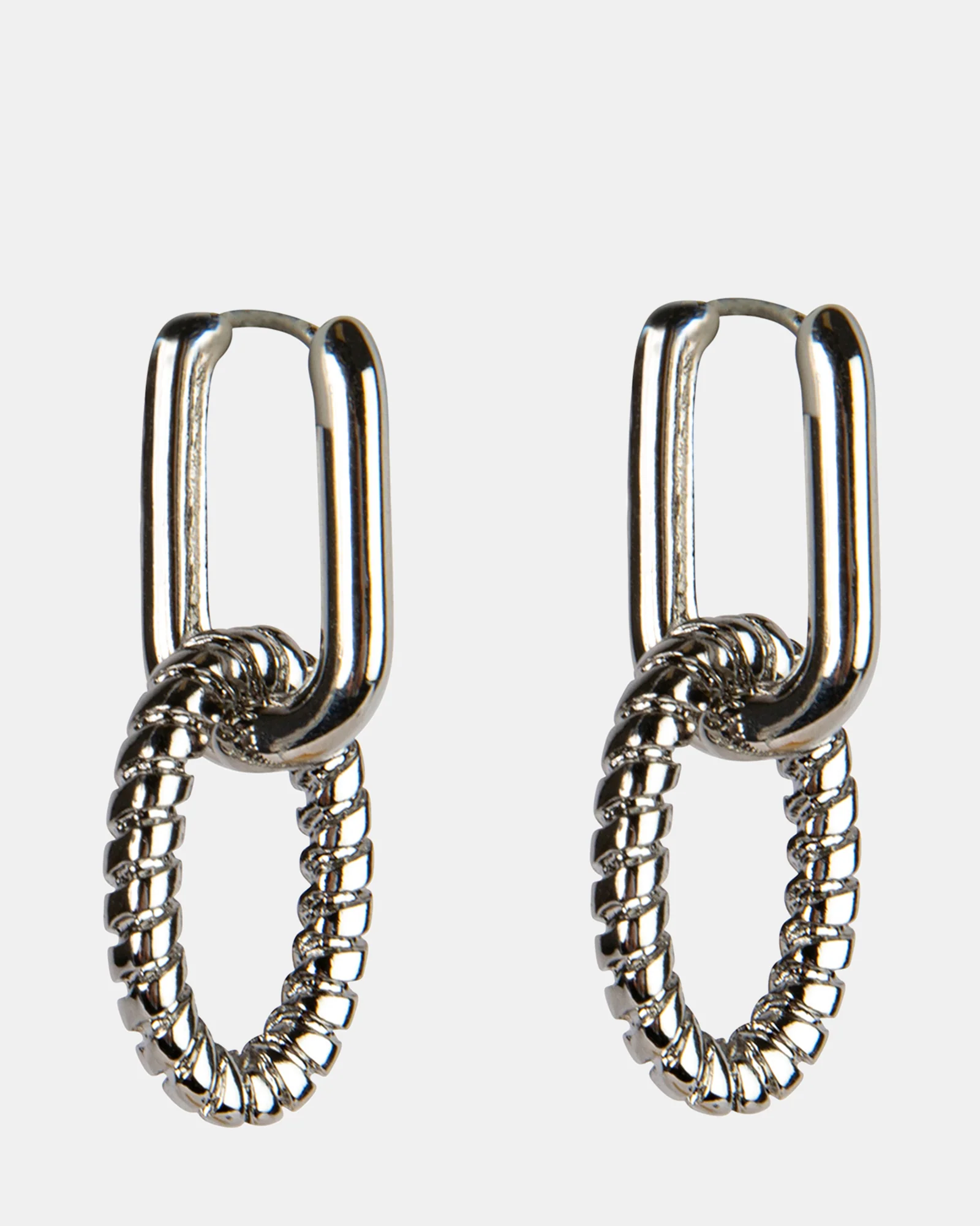 LINK EARRING SILVER