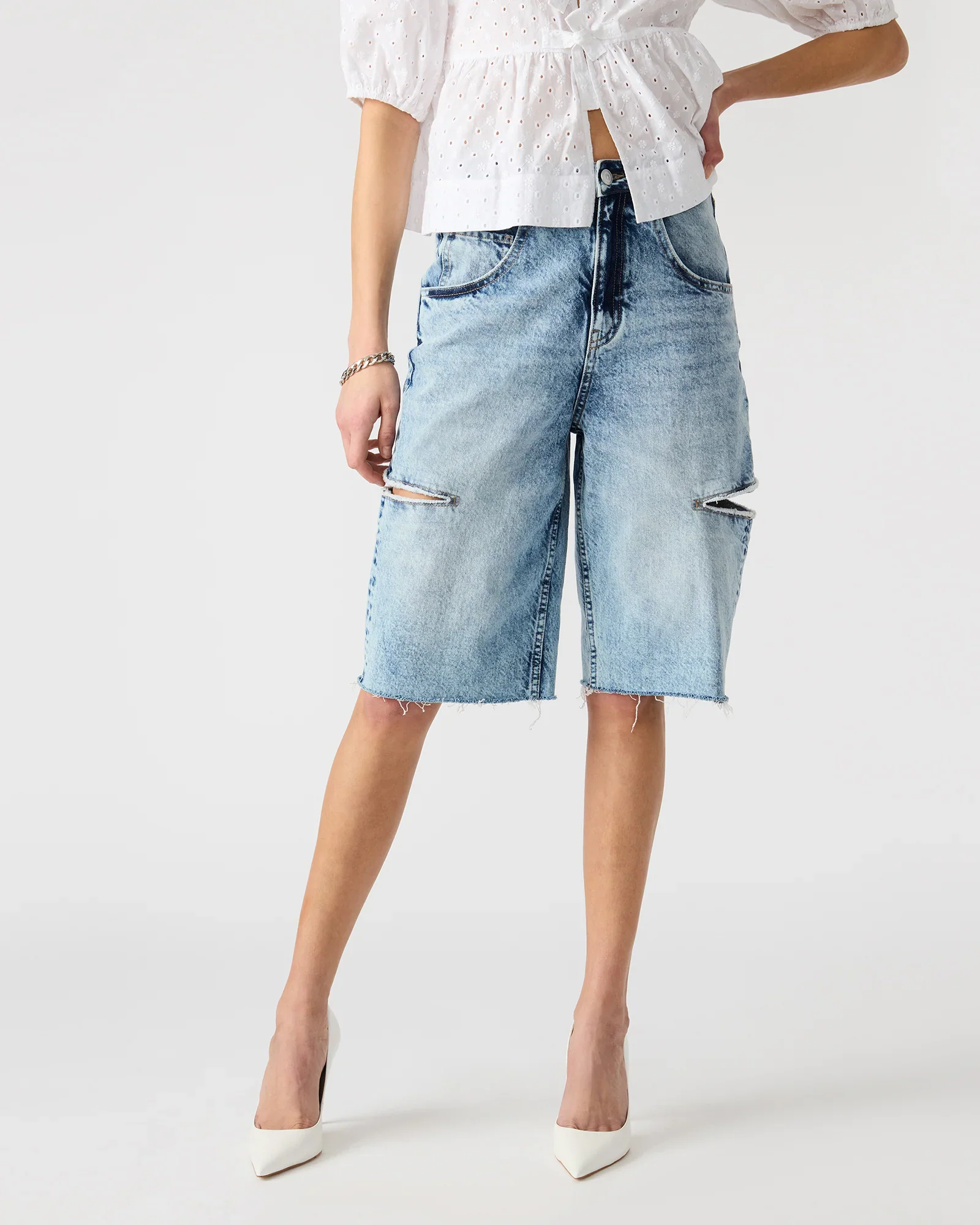 THE SLIT BARREL SHORT BLUE 3 THE SLIT BARREL SHORT BLUE