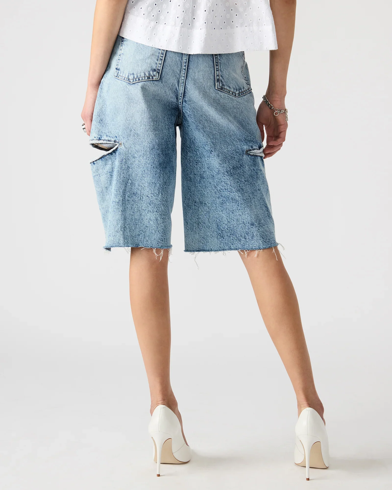 THE SLIT BARREL SHORT BLUE 5 THE SLIT BARREL SHORT BLUE