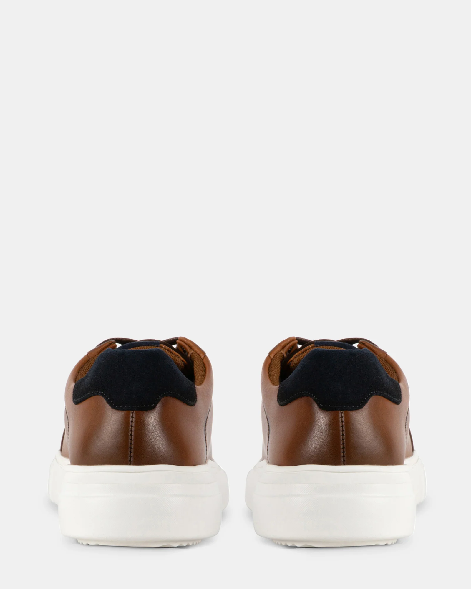 BELAIRE COGNAC LEATHER 6 BELAIRE COGNAC LEATHER