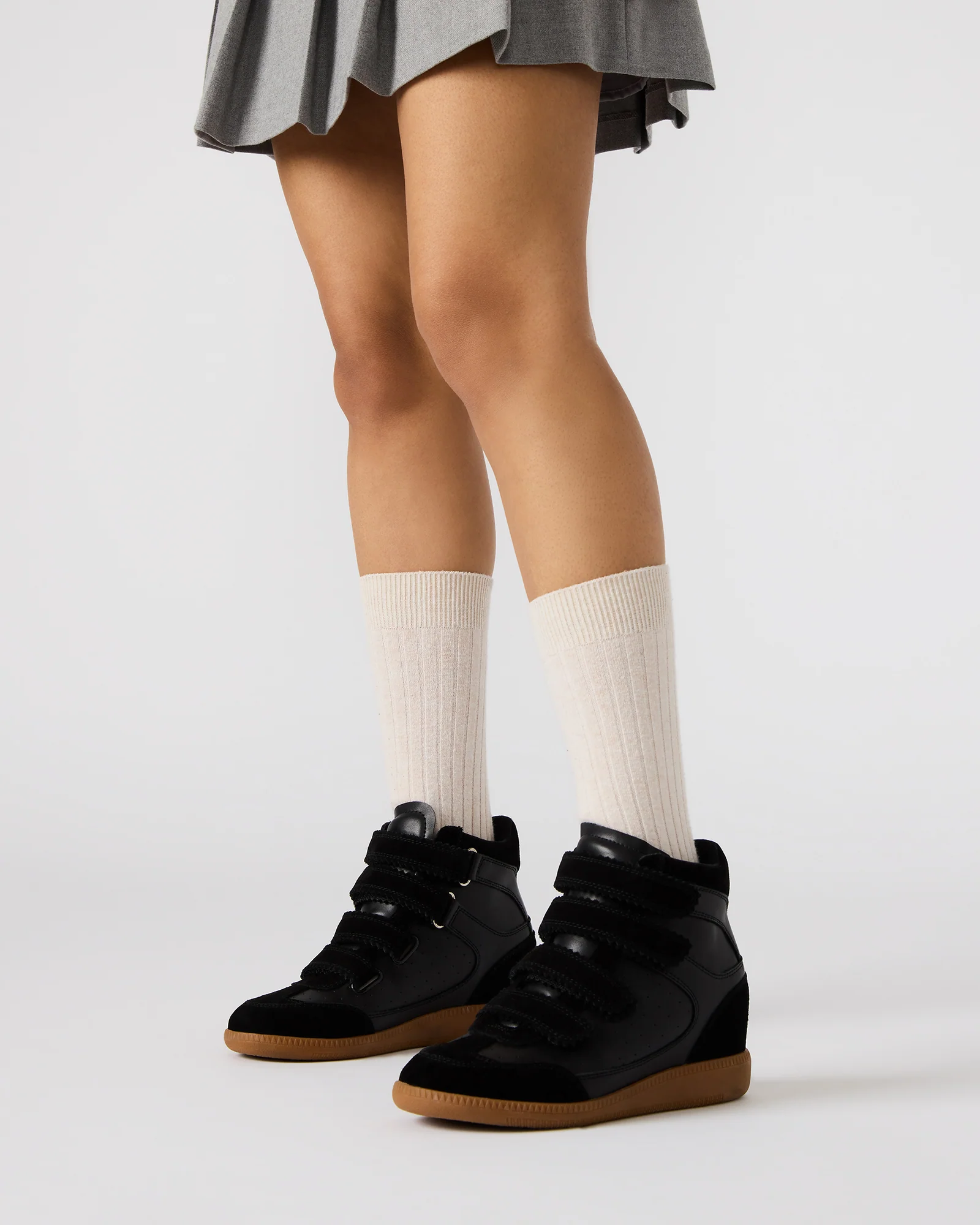 MUSTANG BLACK SUEDE 4 MUSTANG BLACK SUEDE