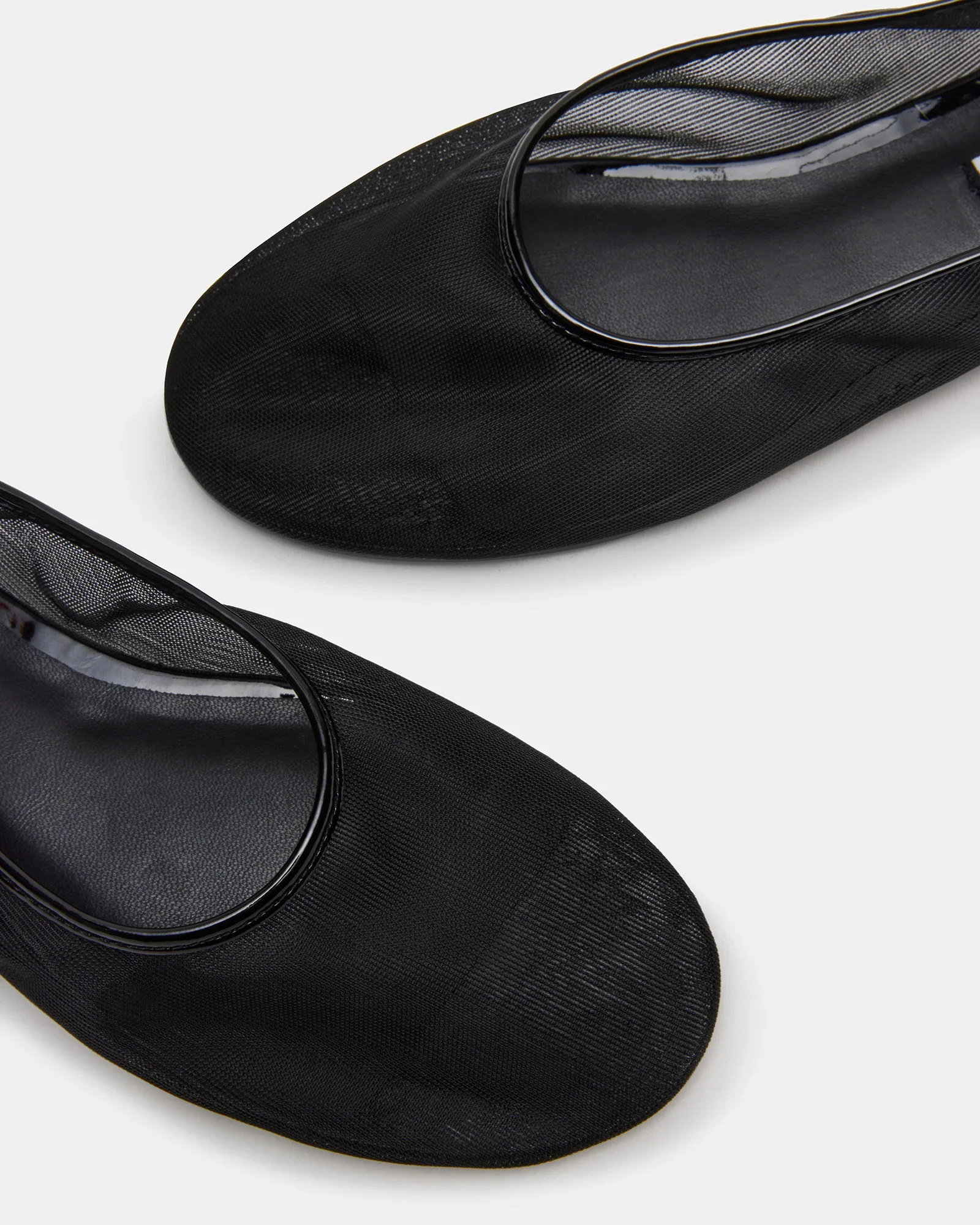 MEADOWW BLACK 5 MEADOWW BLACK